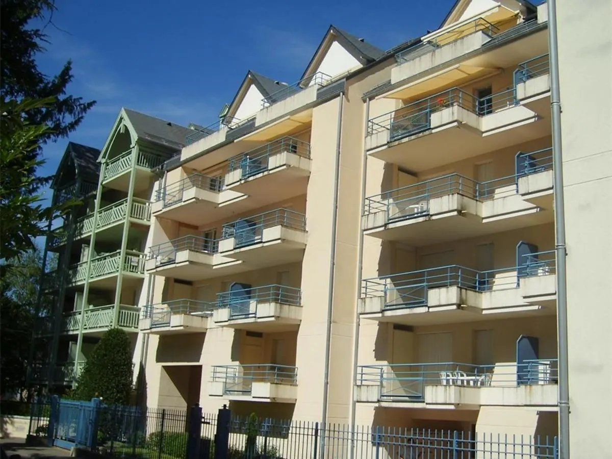 Charmant T2 A Luchon Pres Des Thermes - Vue Montagne, Parking, Equipe, 5Eme Etage Avec Ascenseur - Fr-1-313-135 Apartment Bagneres-de-Luchon