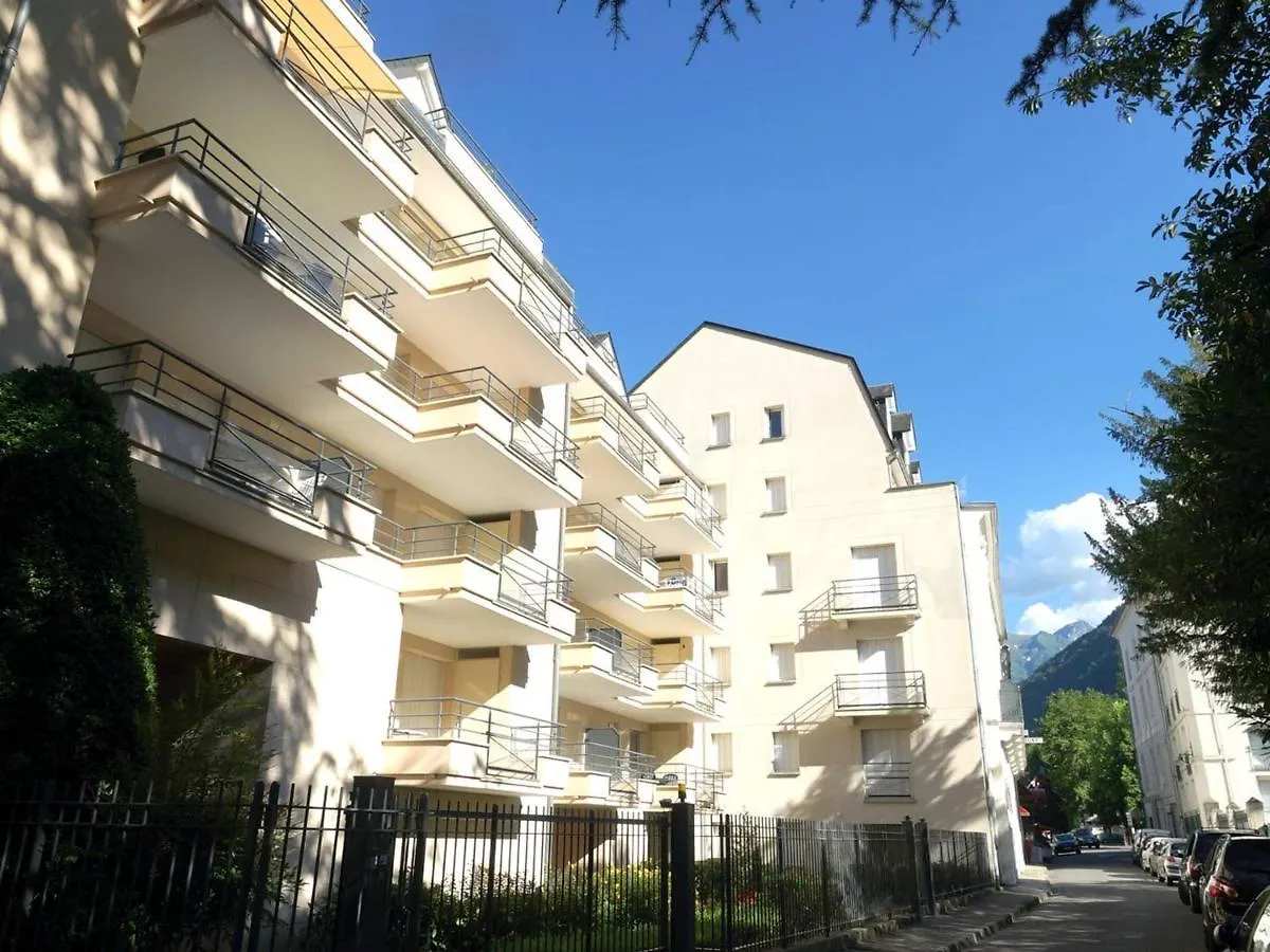 Charmant T2 A Luchon Pres Des Thermes - Vue Montagne, Parking, Equipe, 5Eme Etage Avec Ascenseur - Fr-1-313-135 Apartment Bagneres-de-Luchon